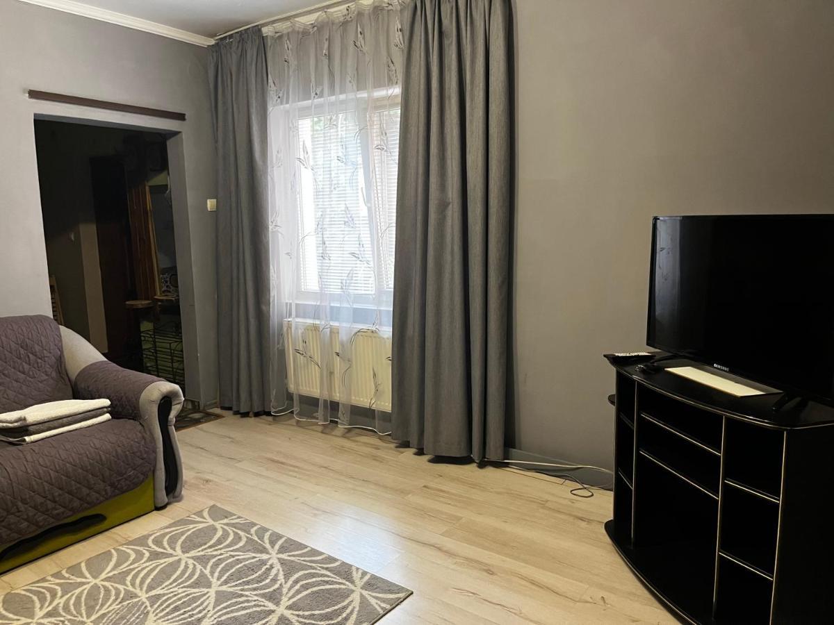 Apartment On Stefanyka 42/5 Berehove  Εξωτερικό φωτογραφία
