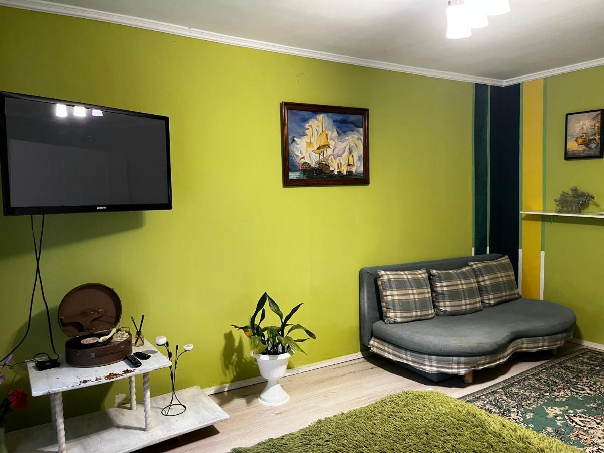 Apartment On Stefanyka 42/5 Berehove  Εξωτερικό φωτογραφία